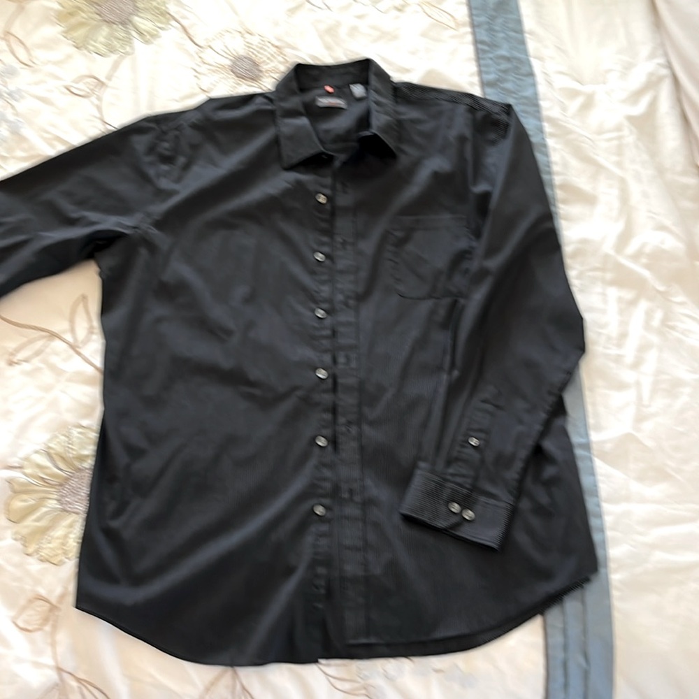 XL-(17-17&1/2), long sleeve, button up, collared, black w/white pin stripes,mens